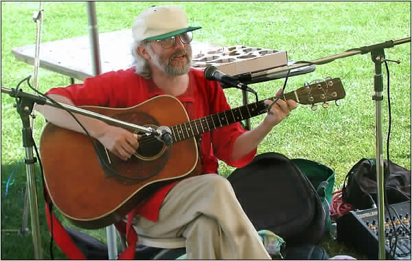 Stephen Baird performing at the Children's Festival, Marblehead Festival of Arts, 2001.