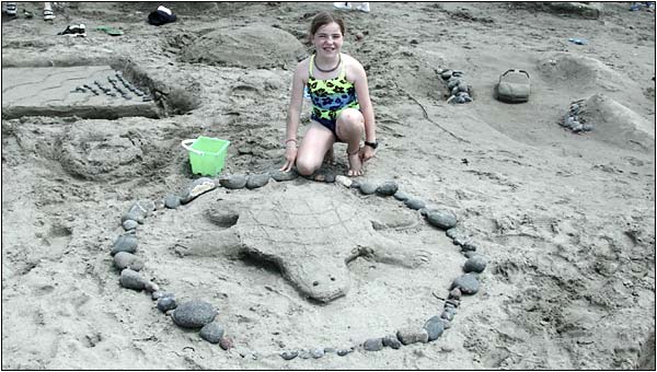 Sand sculpture photo.