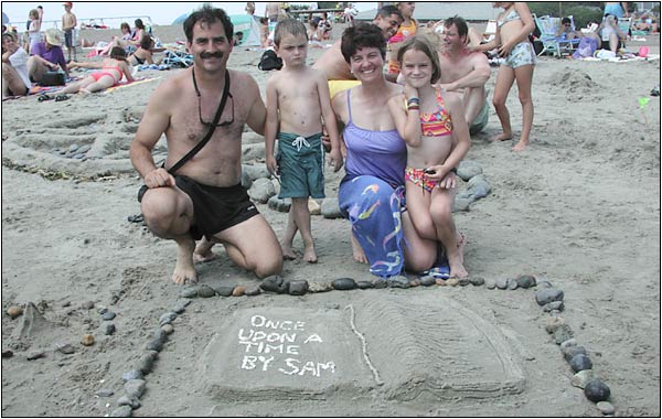 Sand sculpture photo.