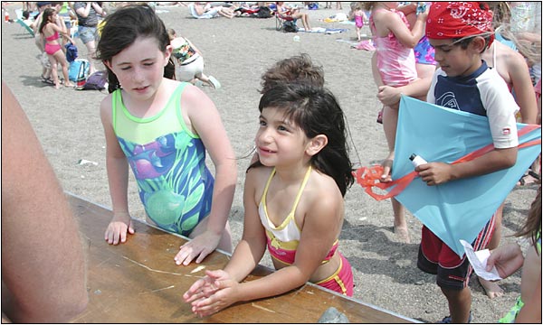 Sand sculpture photo.